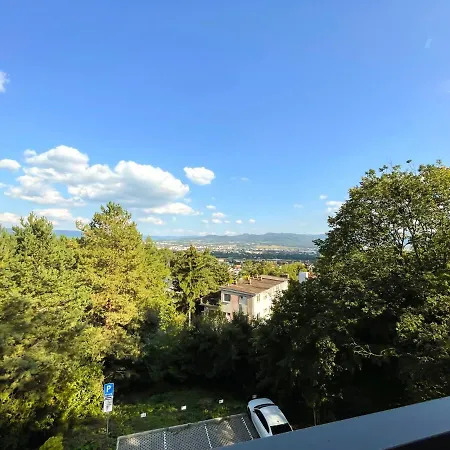 アパート Dream ボイニツェ